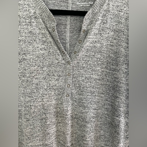 Abercrombie Soft & Cozy Henley Long Sleeve (Set of 2) - Picture 9 of 13